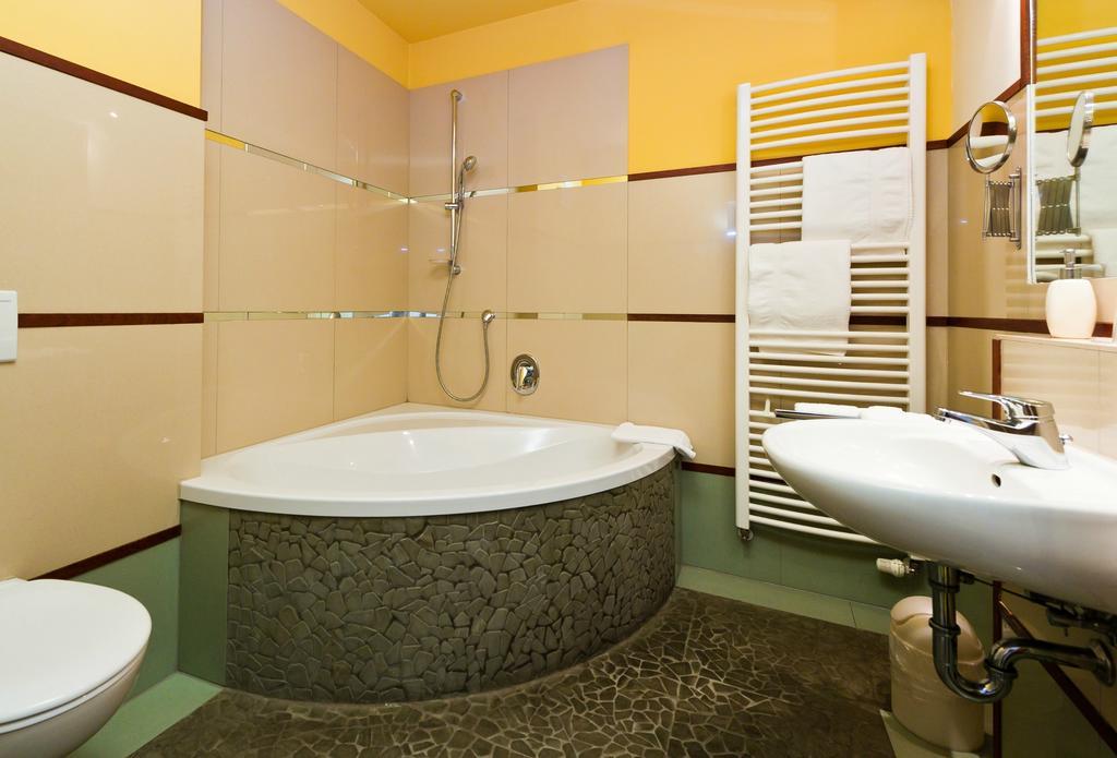 Monpti Hotel 3*
